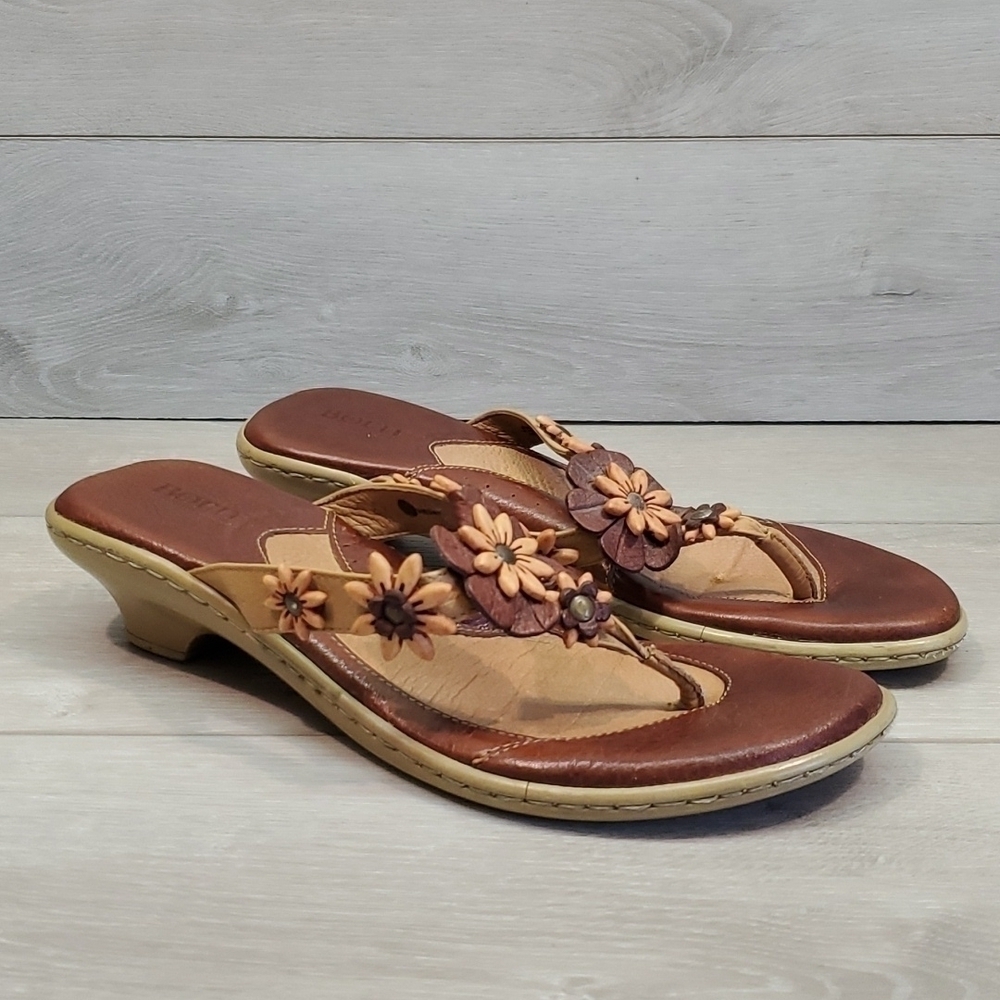 Born Women Y2K Sandals Flowers Strap shoes sz 9